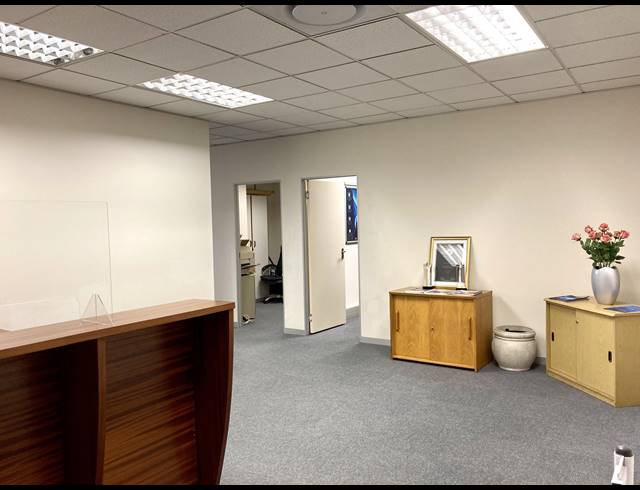 197M² OFFICE FOR SALE IN UMHLANGA RIDGE
